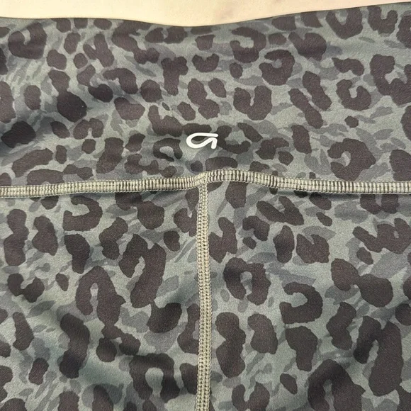 GAP ELIPSE 2pc 🐆💚🖤 - Picture 7 of 13